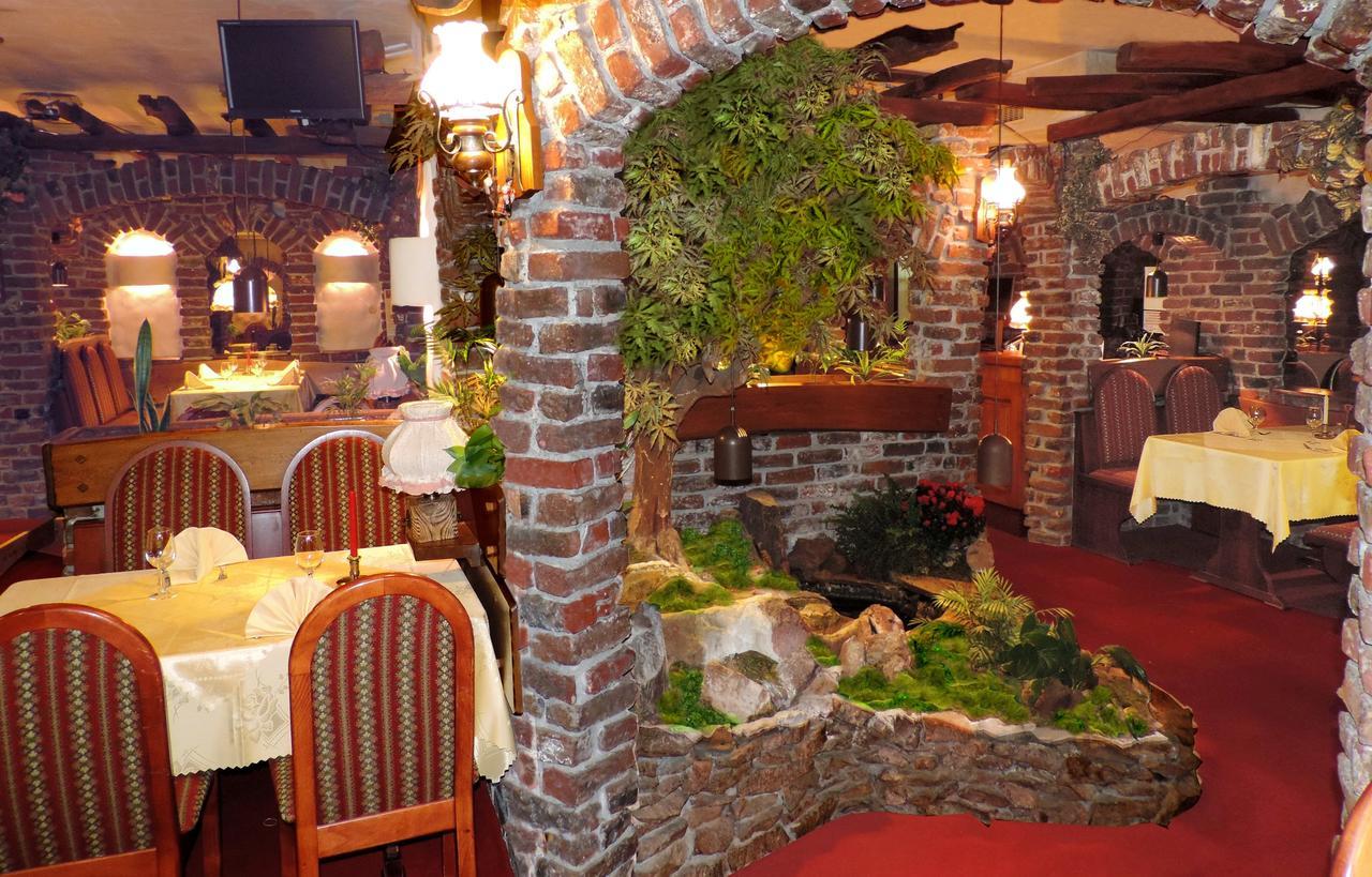 Hotel Restaurant Cristal Wintzenheim Zewnętrze zdjęcie